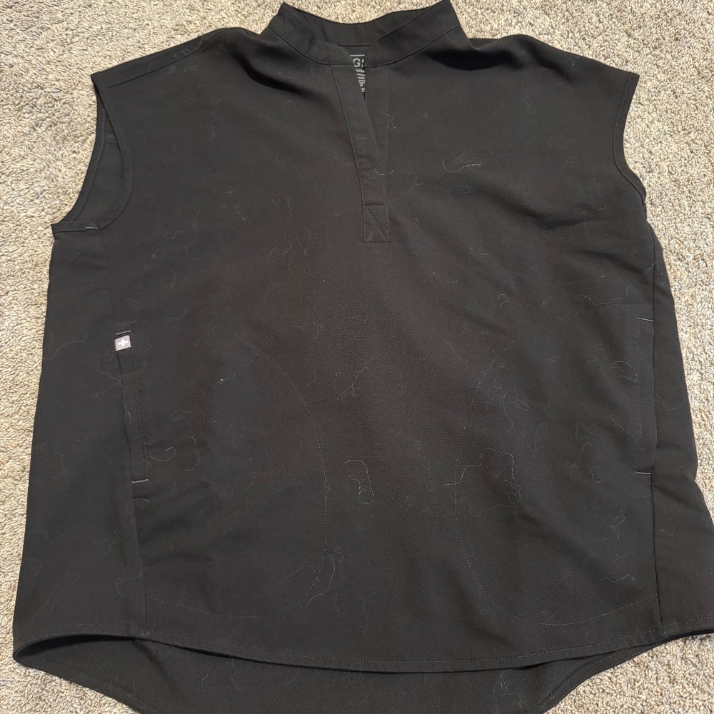 FIGS Women Rafaela Scrub Top - Black/S